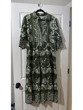 Kaktus Green and White Print Button Front Midi Dress Medium NWOT